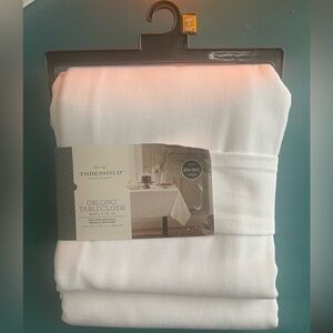 Threshold Solid White Oblong Tablecloth 104” x 60” – Brand New with Tag